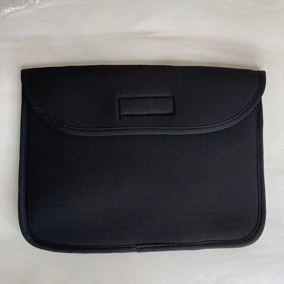New Black Tablet Sleeve Fits 10 Inch Tablets, ipad, Samsung, Android, Universal - Picture 8 of 12